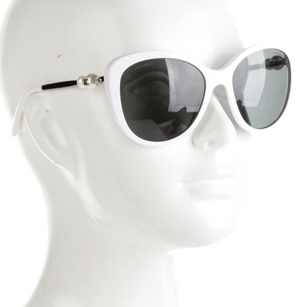 CHANEL Cat-Eye Sunglasses Acetate Butterfly Winter Pearl Sunglasses 5339-H White - Picture 2 of 11